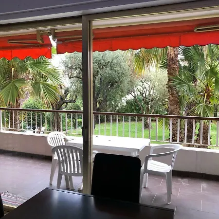 2 Chambres 90m2 * Antibes